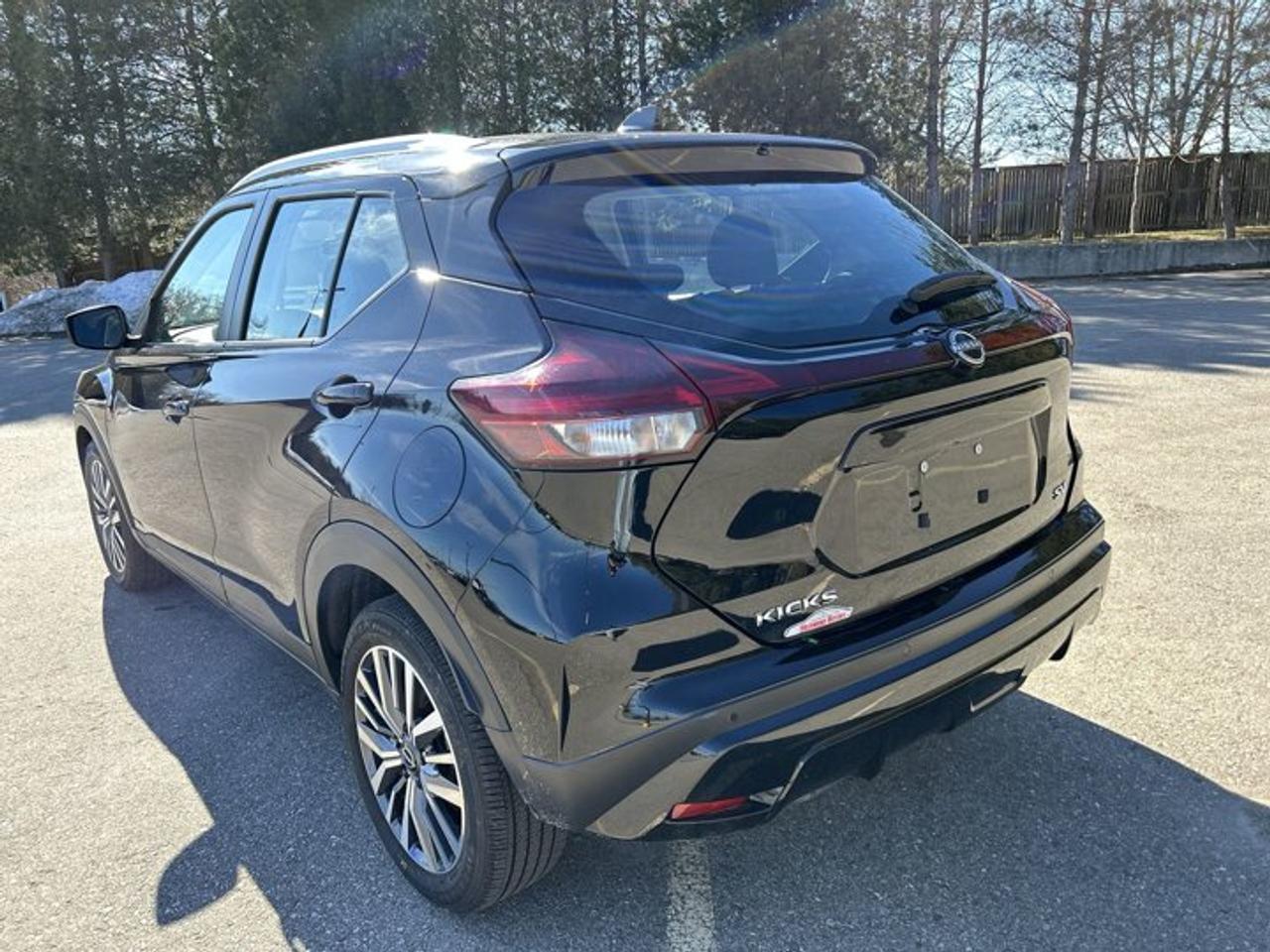 2024 Nissan Kicks SV FWD | No accidents Photo