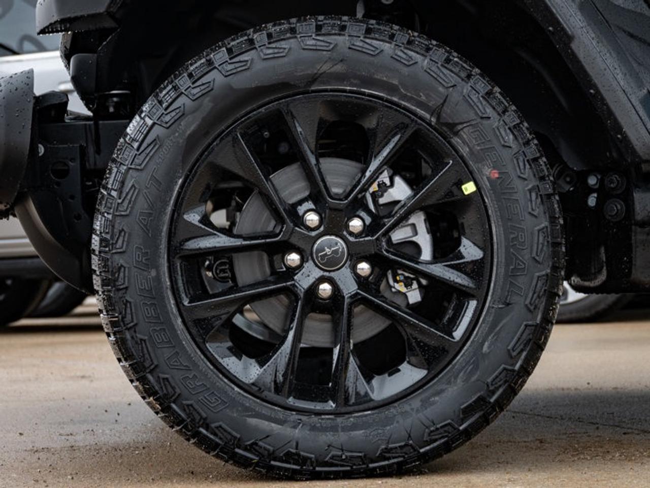 2026 Jeep Gladiator NightHawk Photo
