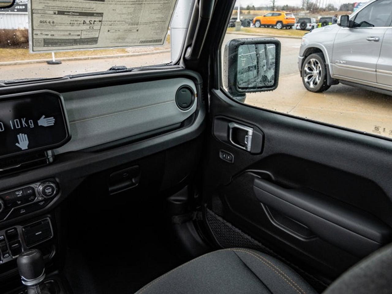 2026 Jeep Gladiator NightHawk Photo