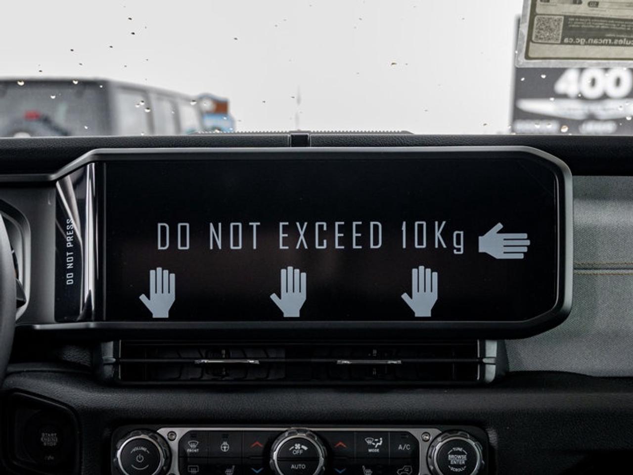 2026 Jeep Gladiator NightHawk Photo