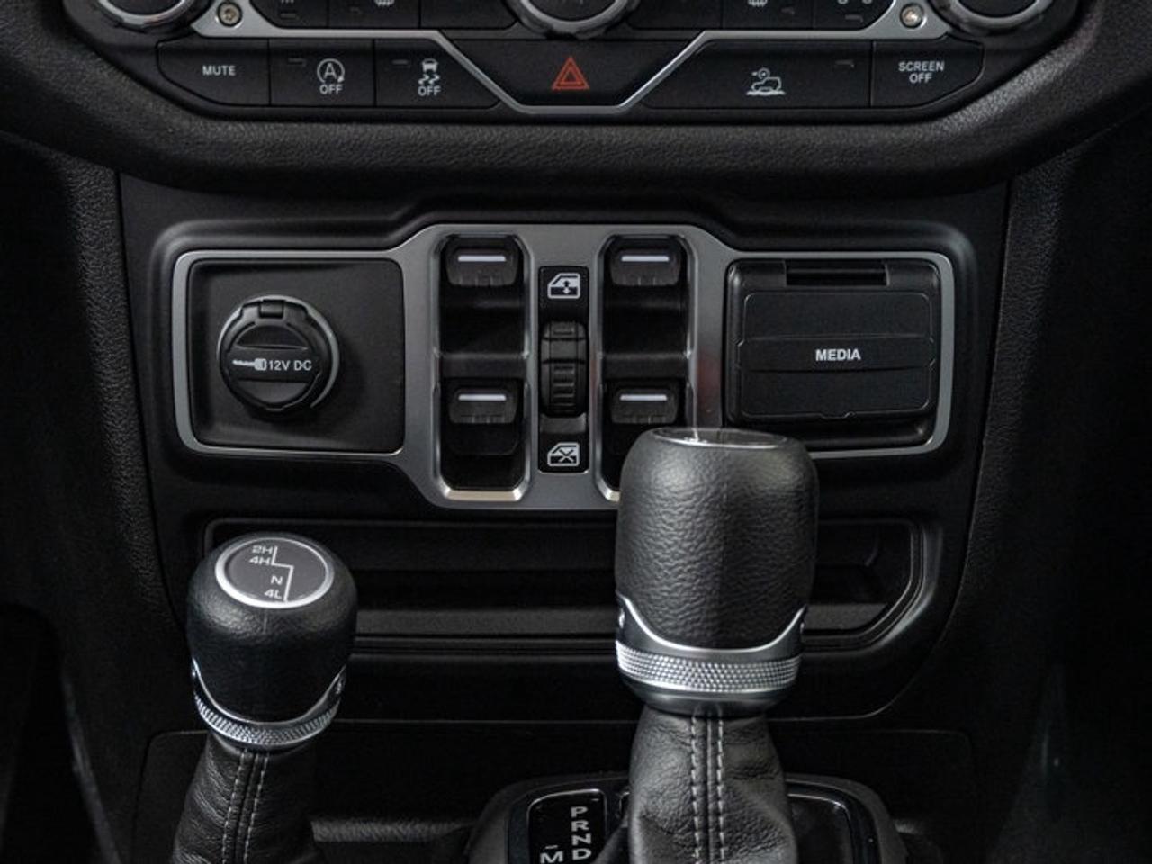 2026 Jeep Gladiator NightHawk Photo