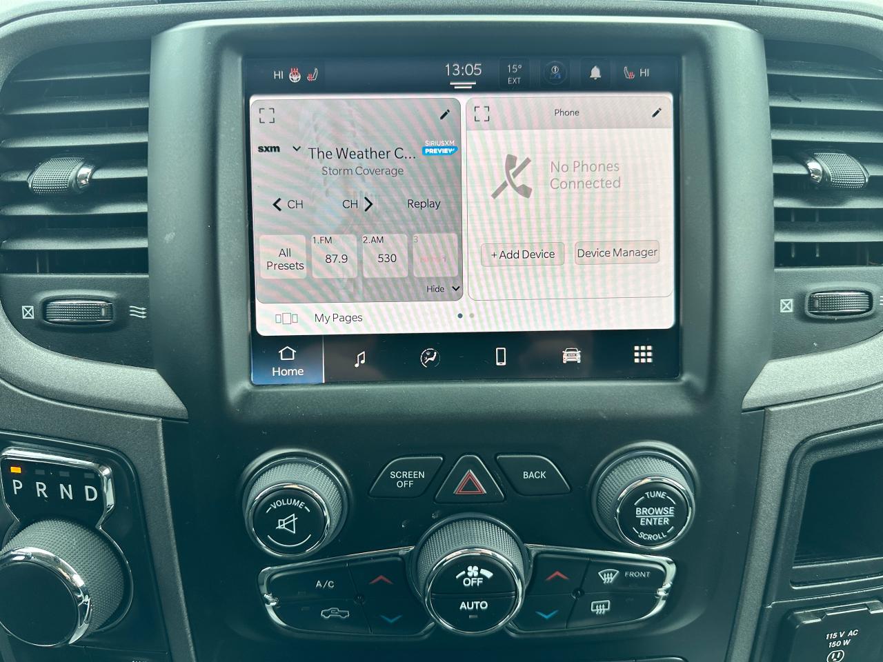 2022 RAM 1500 Classic Express4X4 Crew 5.7L HTD Cloth FM/XM CarPlay RvCam Photo