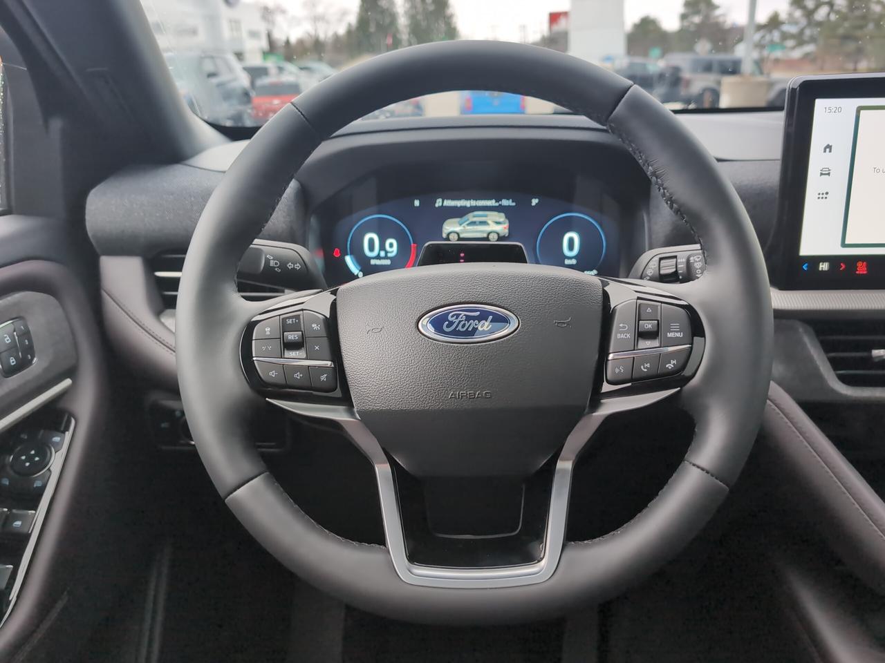 2026 Ford Explorer Platinum 4WD Photo