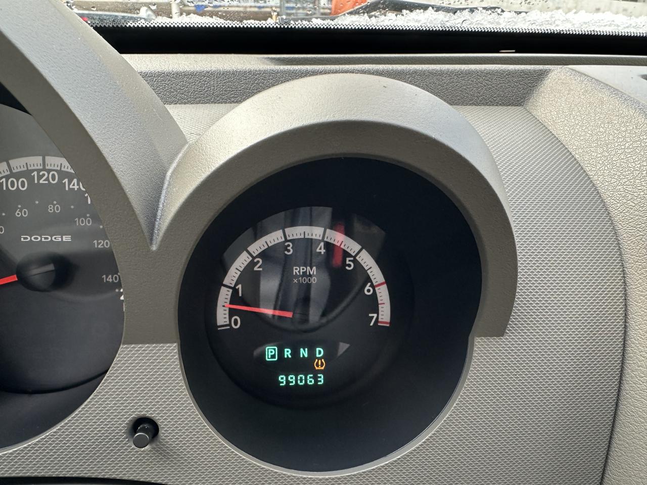 2009 Dodge Nitro SXT Photo