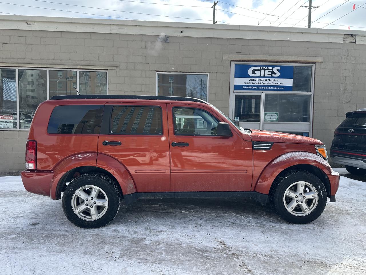 2009 Dodge Nitro SXT Photo