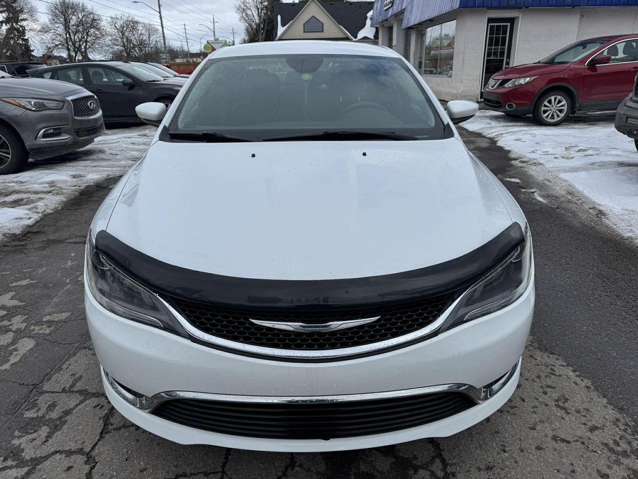 2015 Chrysler 200 4dr Sdn Limited FWD - Photo #2