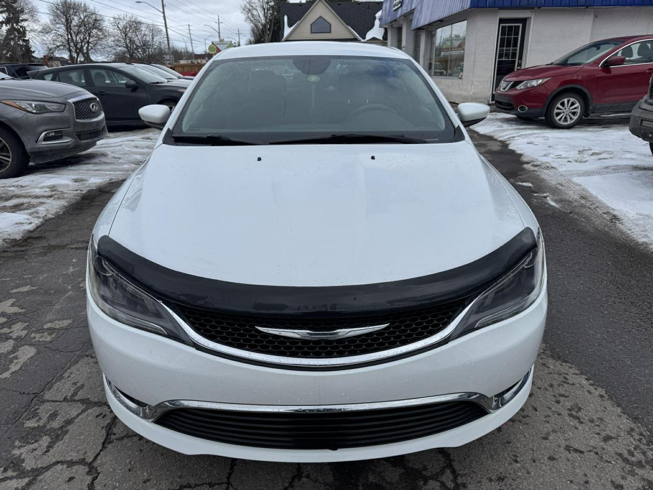 2015 Chrysler 200 4dr Sdn Limited FWD - Photo #2