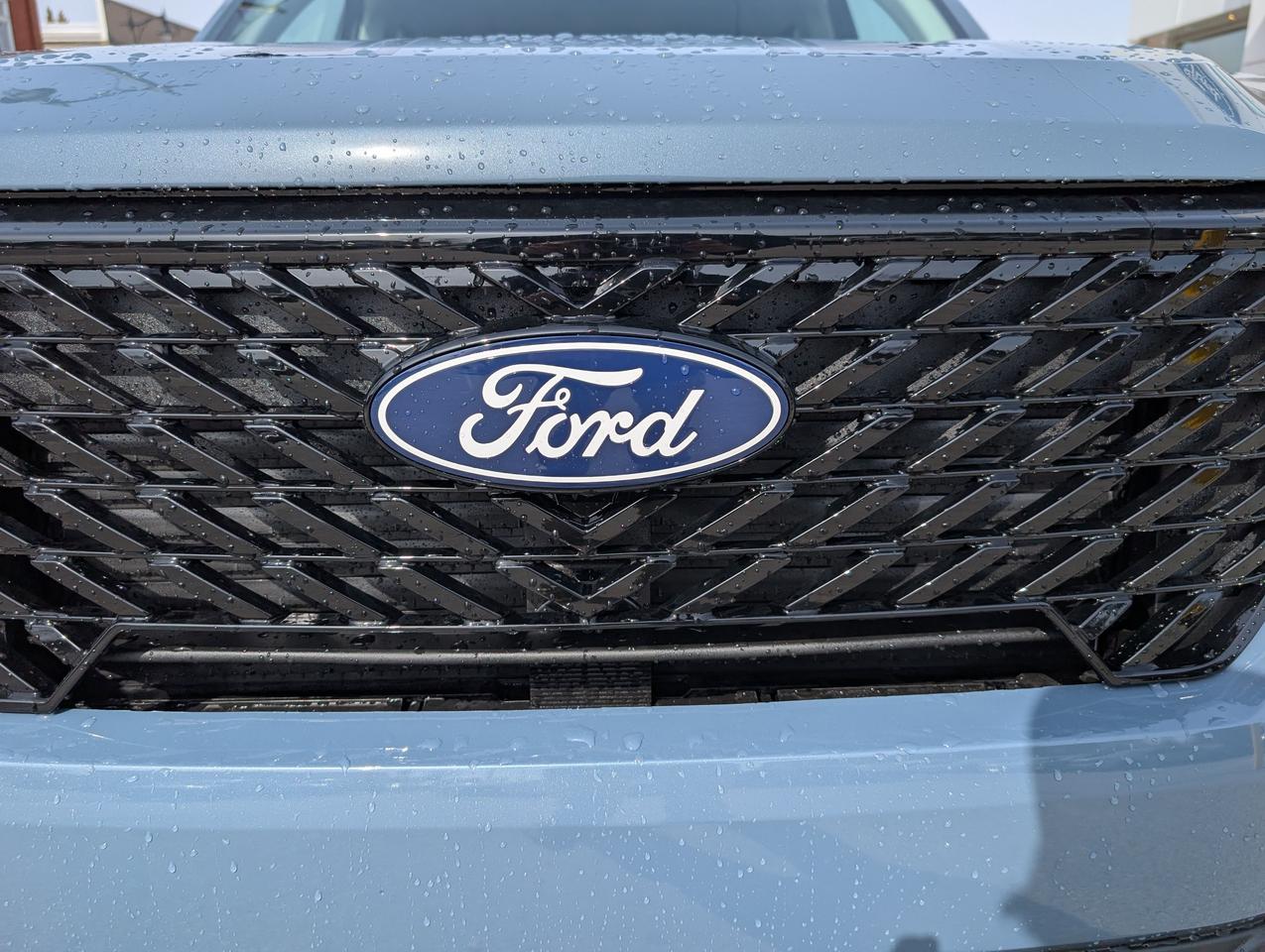 2026 Ford Maverick XLT SuperCrew Hybrid AWD Photo