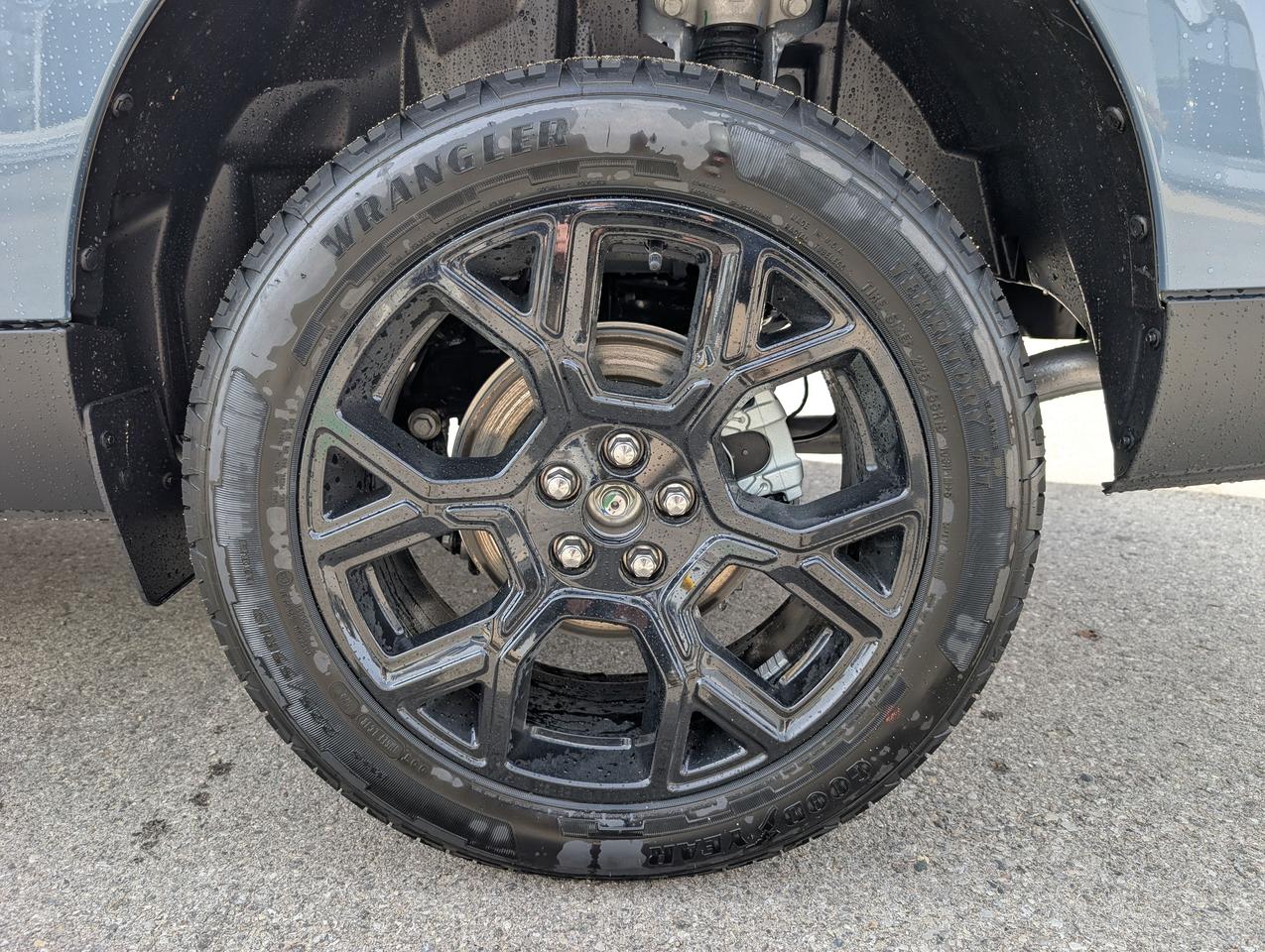 2026 Ford Maverick XLT SuperCrew Hybrid AWD Photo