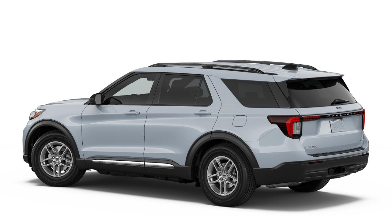 2026 Ford Explorer Active 4WD Photo