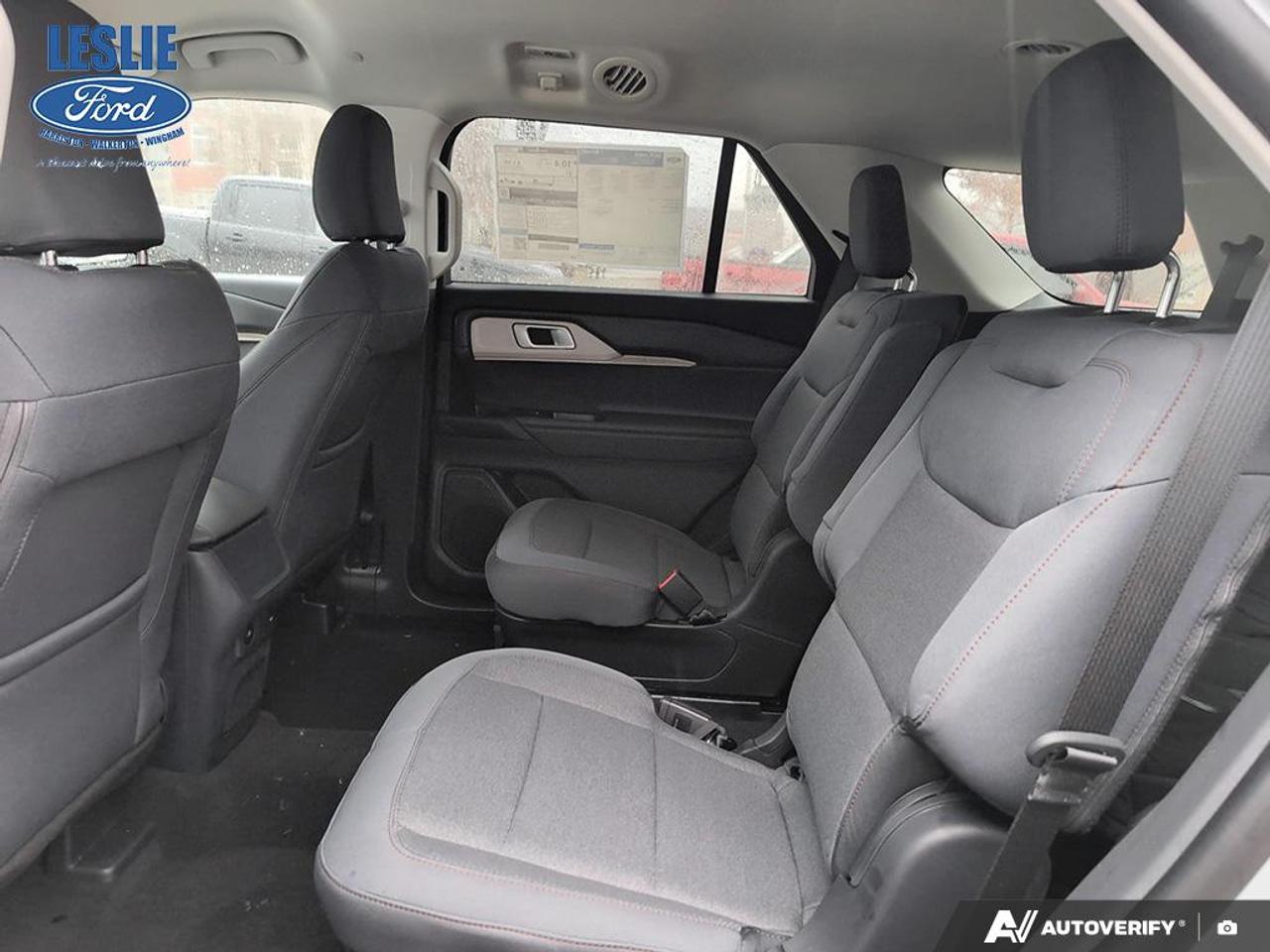 2026 Ford Explorer Active 4WD Photo