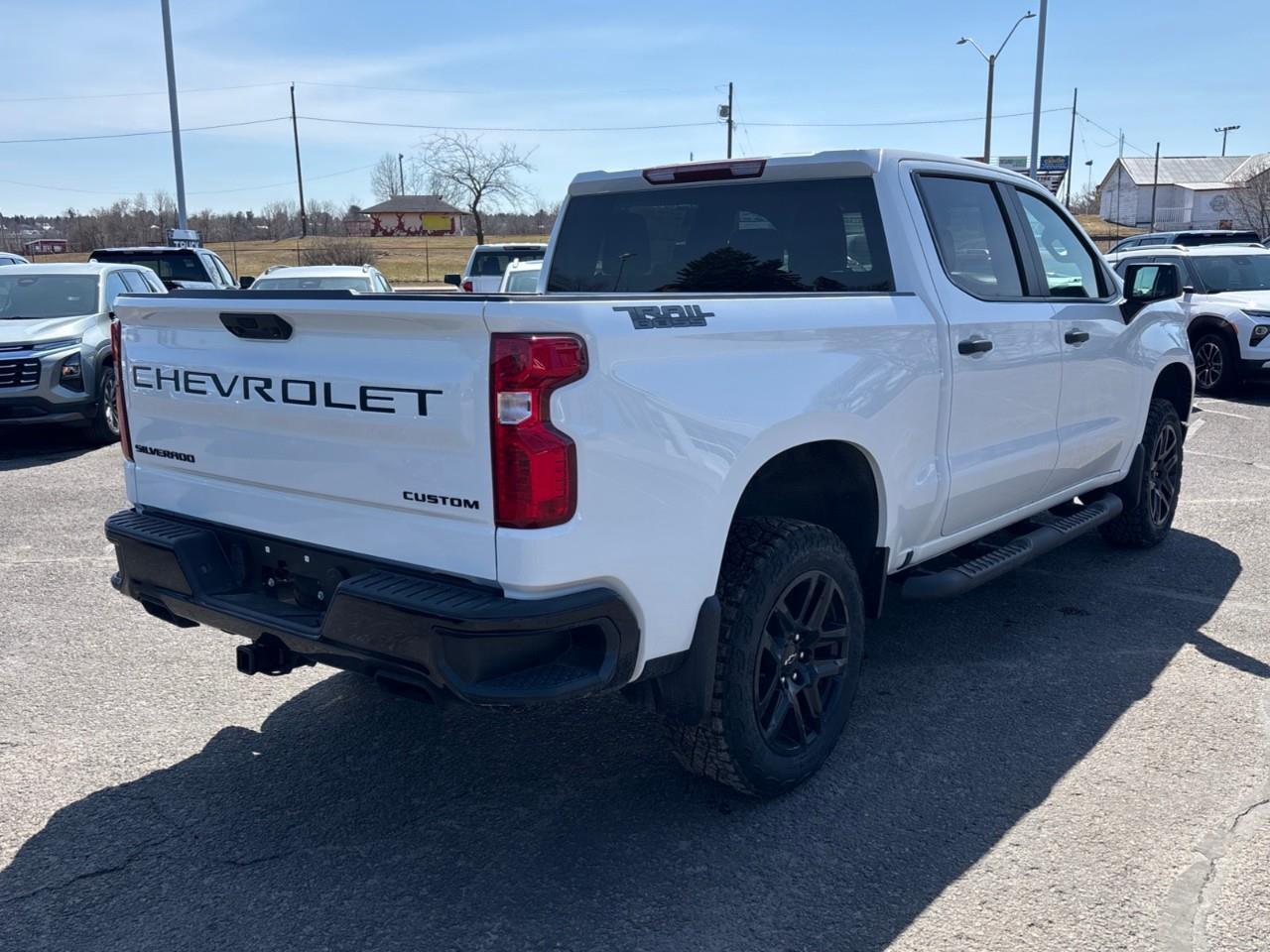 2026 Chevrolet Silverado 1500 Custom Trail Boss Photo