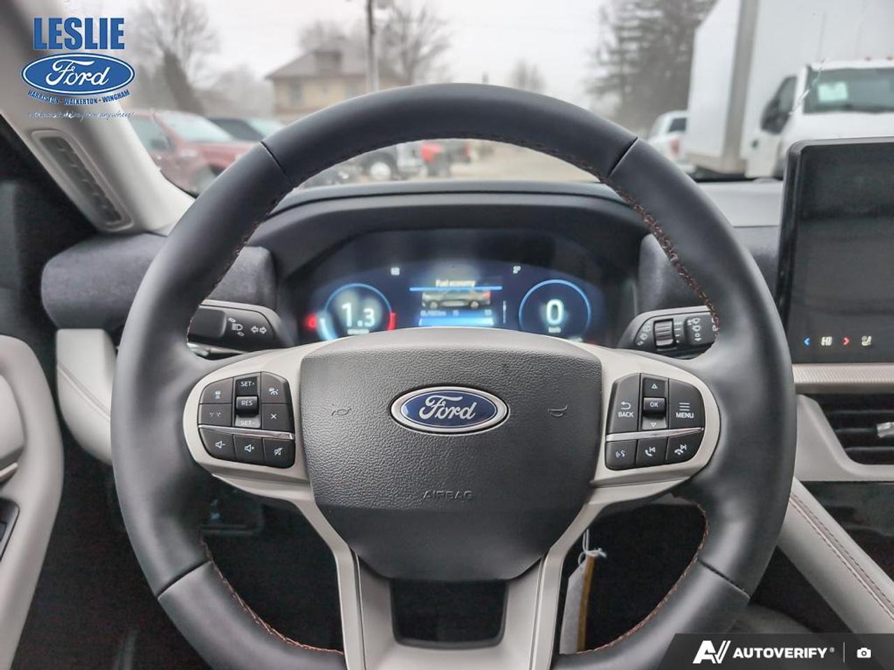 2026 Ford Explorer Active 4WD Photo