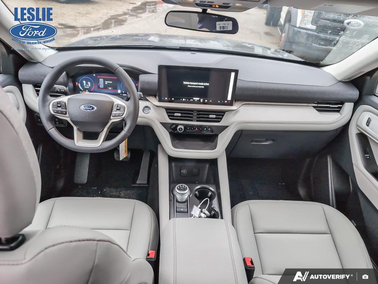 2026 Ford Explorer Active 4WD Photo