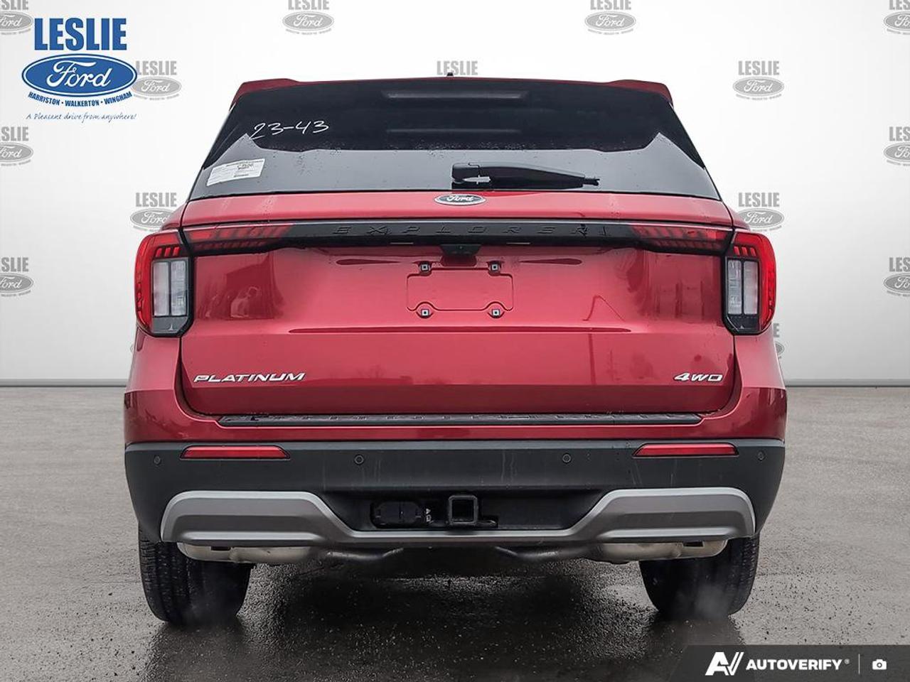 2026 Ford Explorer Platinum 4WD Photo4