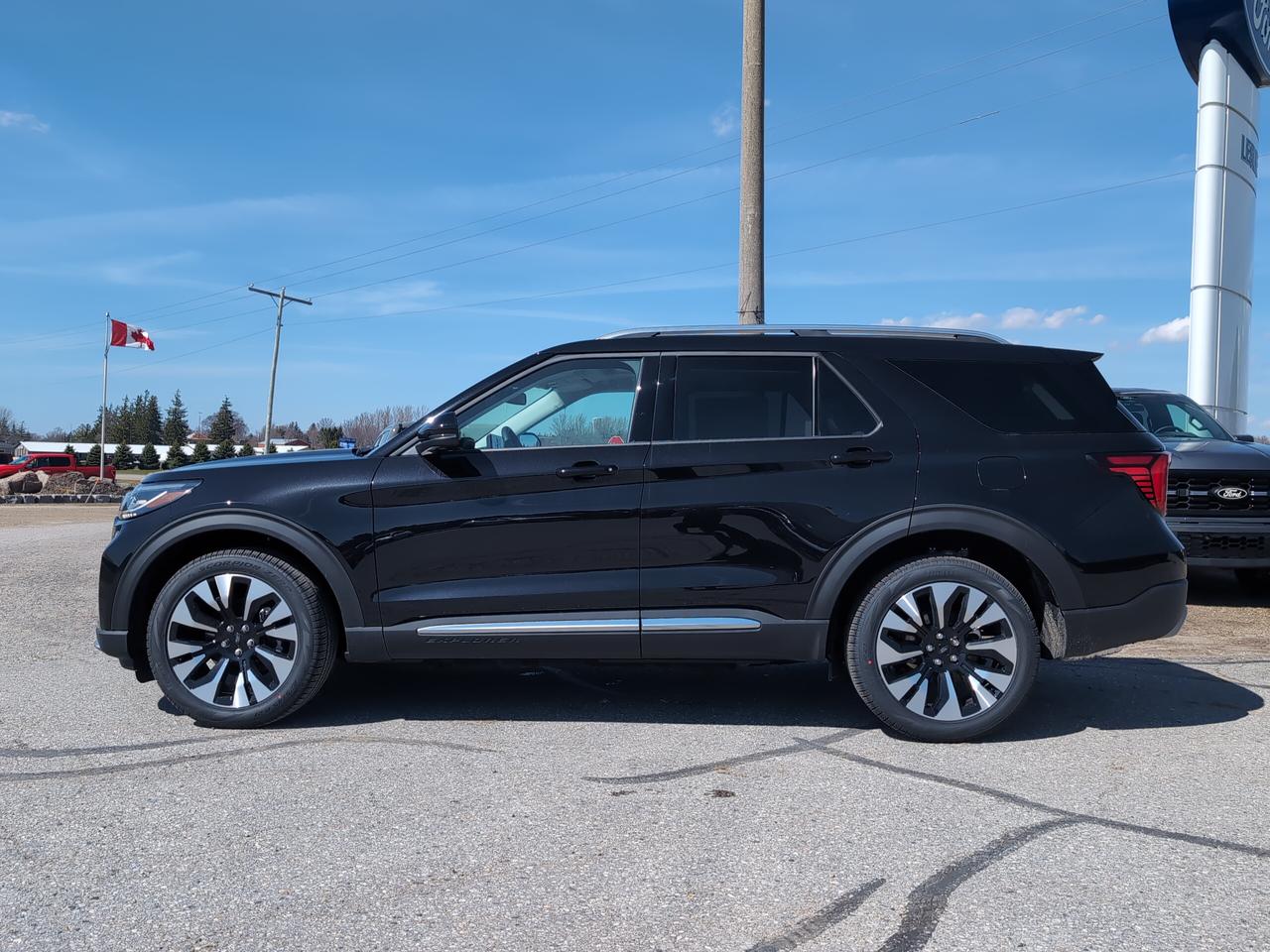 2026 Ford Explorer Platinum 4WD Photo2