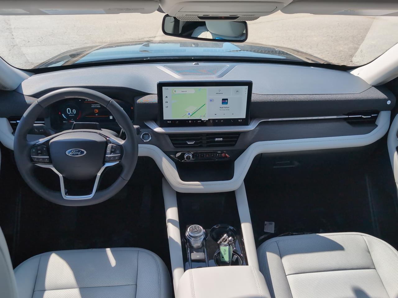 2026 Ford Explorer Platinum 4WD Photo