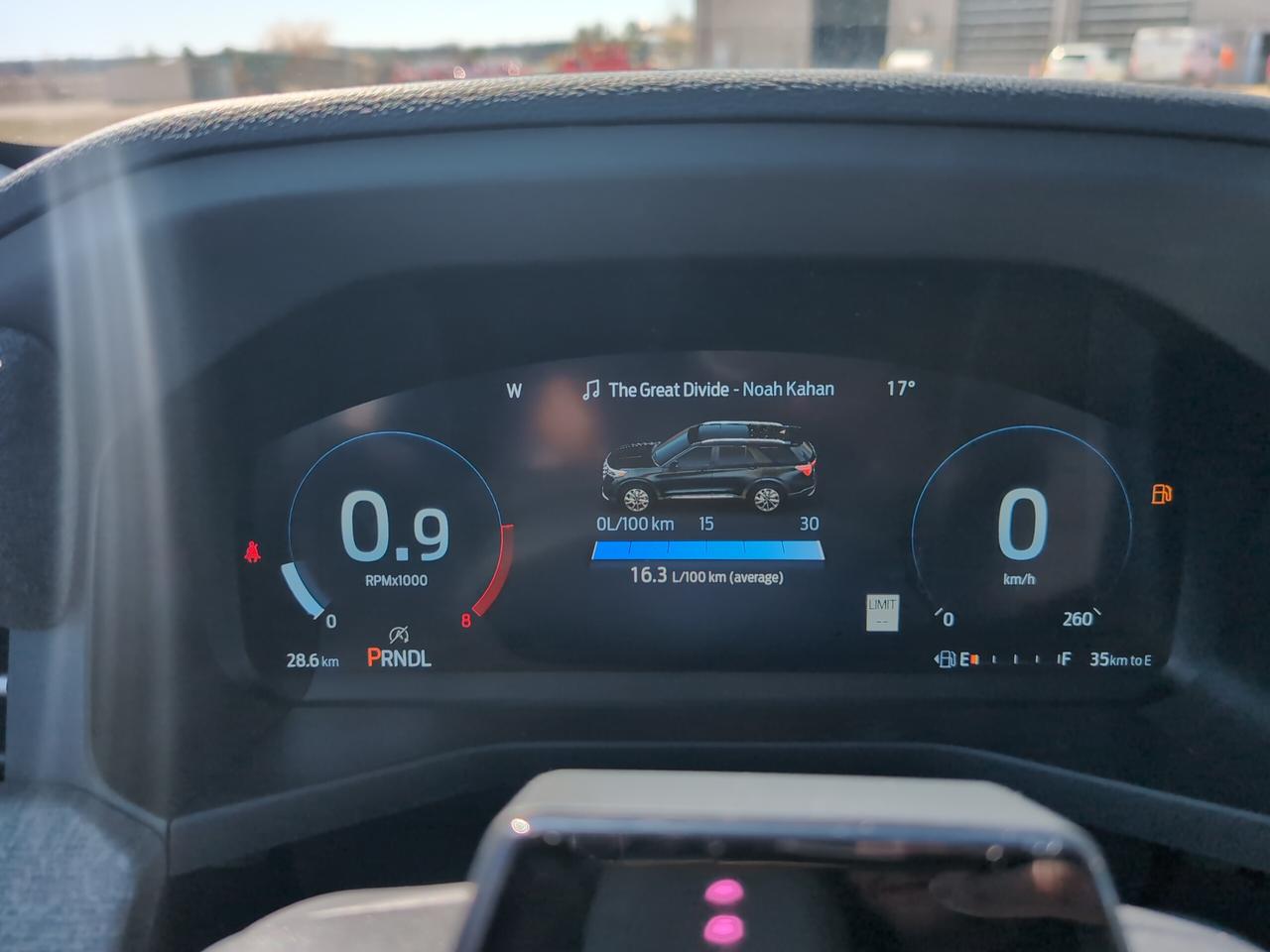 2026 Ford Explorer Platinum 4WD Photo