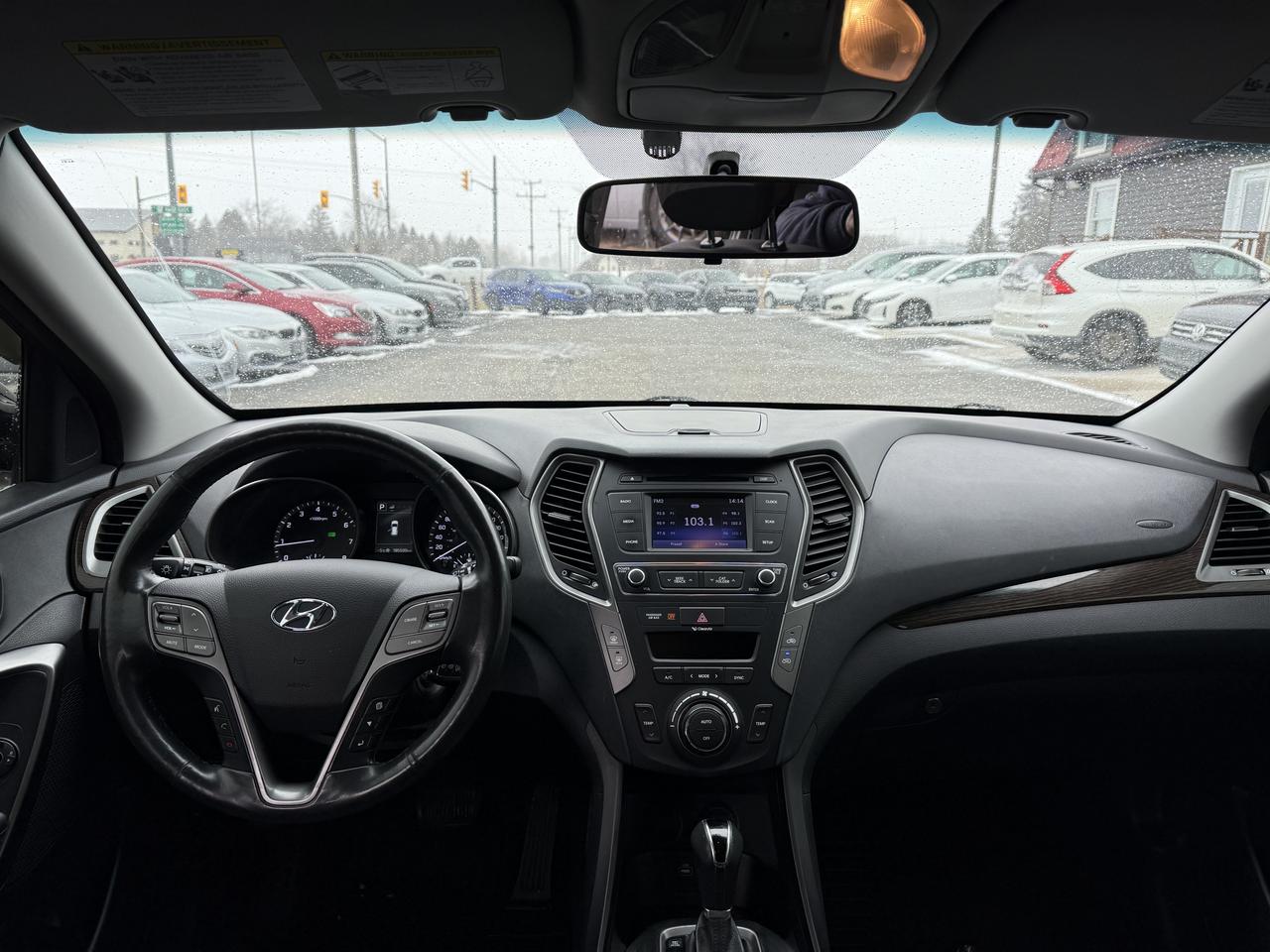 2017 Hyundai Santa Fe Sport Premium 2.4L AWD Photo