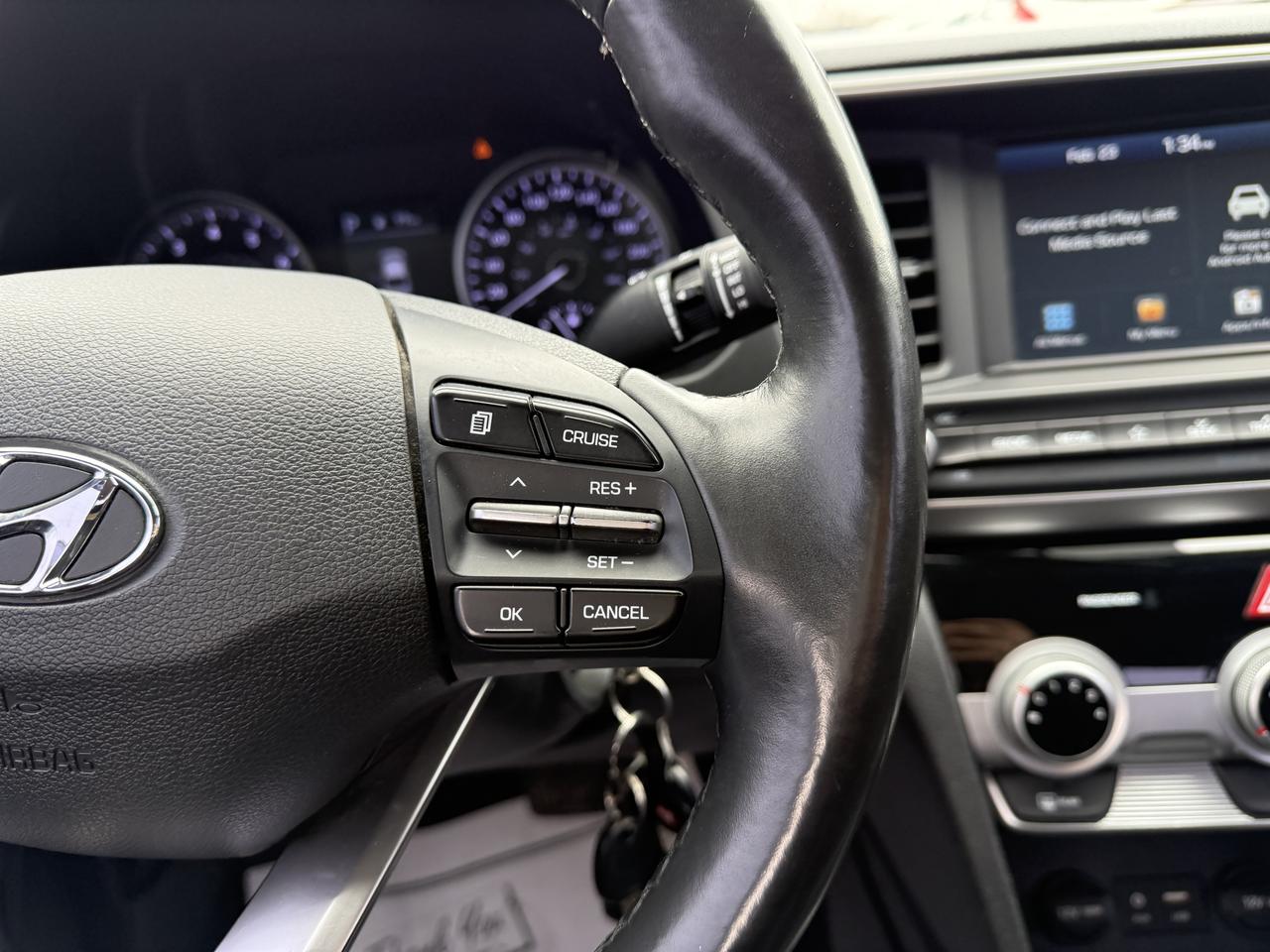 2019 Hyundai Elantra Preferred Photo