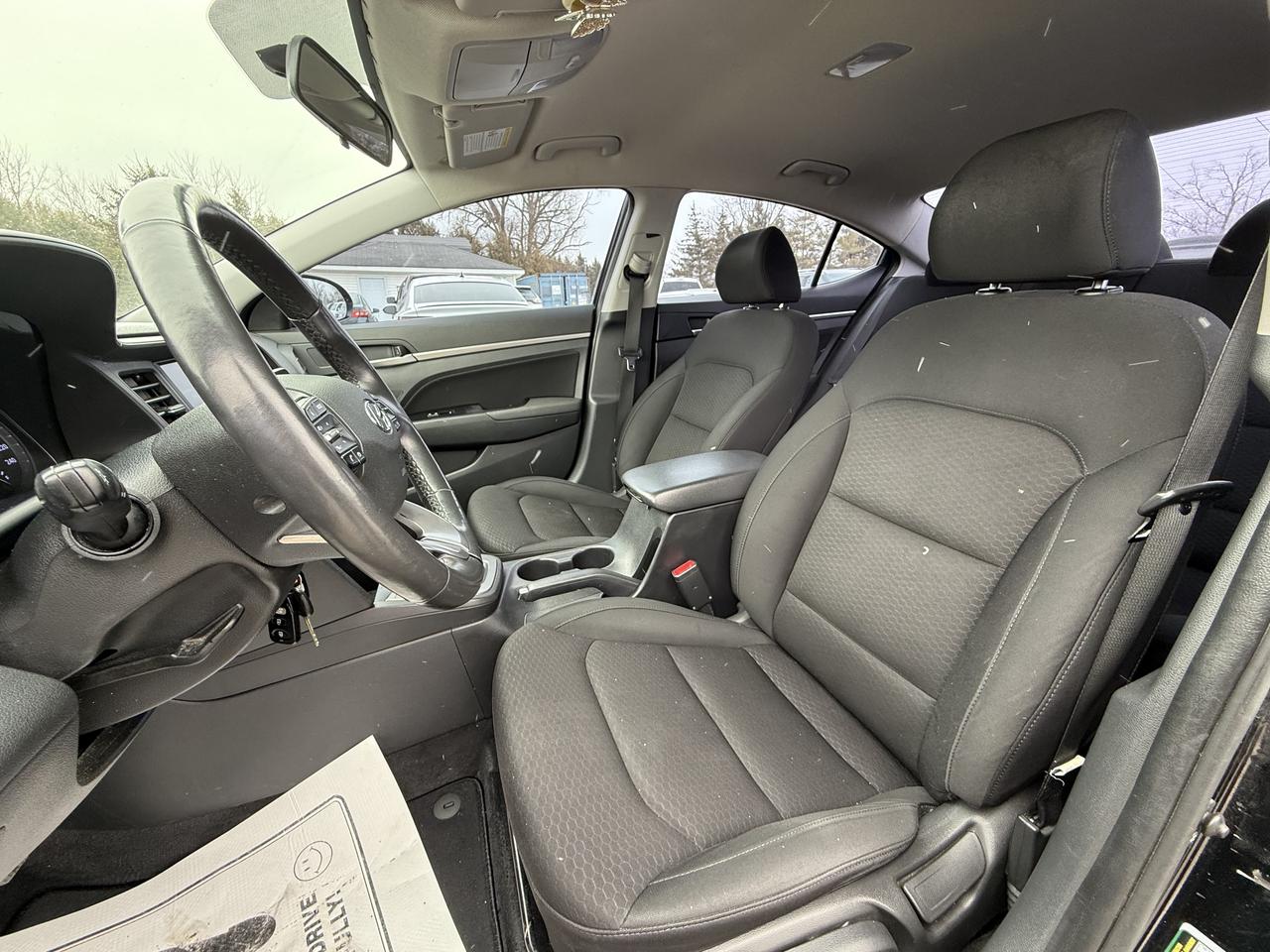 2019 Hyundai Elantra Preferred Photo