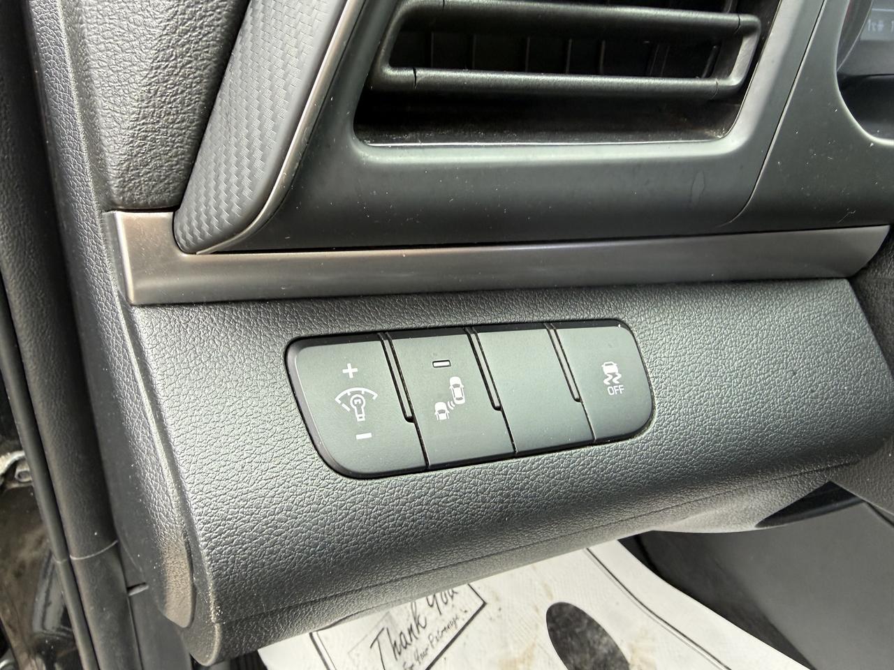 2019 Hyundai Elantra Preferred Photo