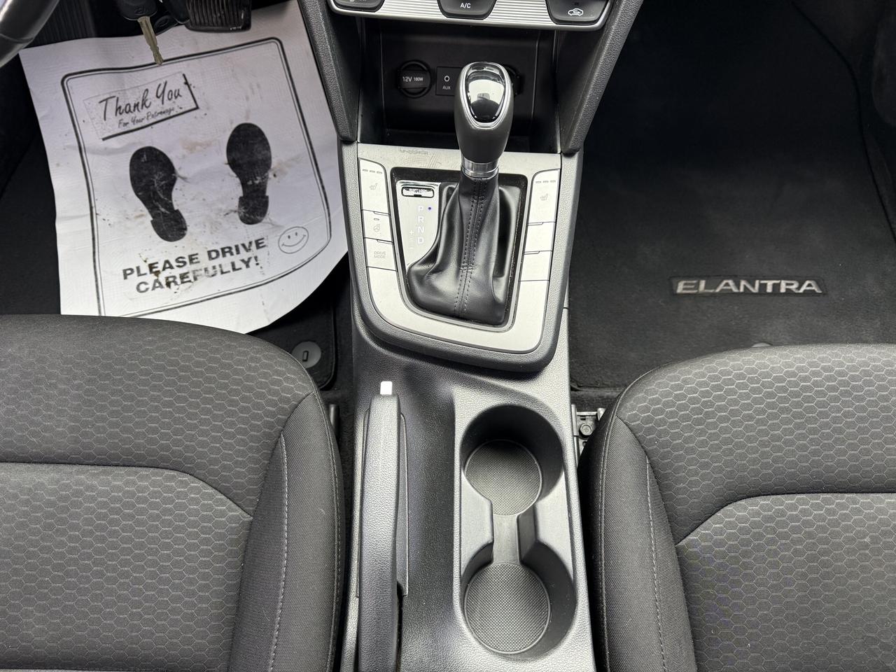 2019 Hyundai Elantra Preferred Photo
