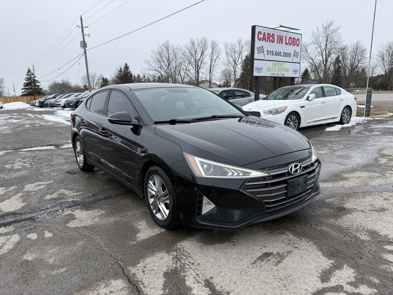 2019 Hyundai Elantra Preferred Photo0