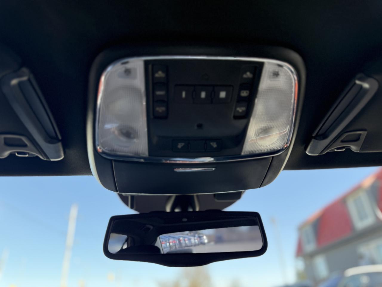 2013 Chrysler 300 Touring  Photo