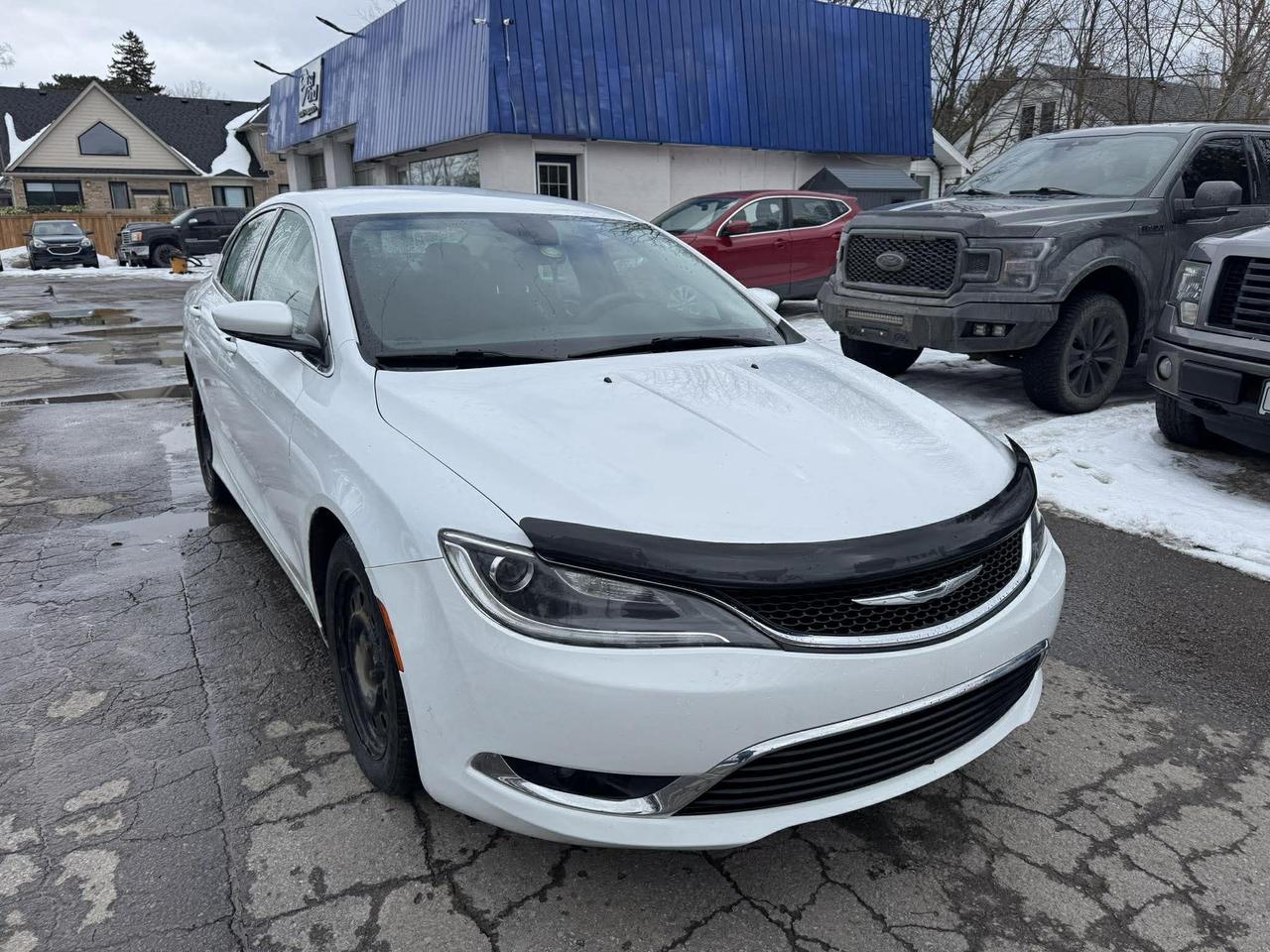 2015 Chrysler 200 4dr Sdn Limited FWD Photo