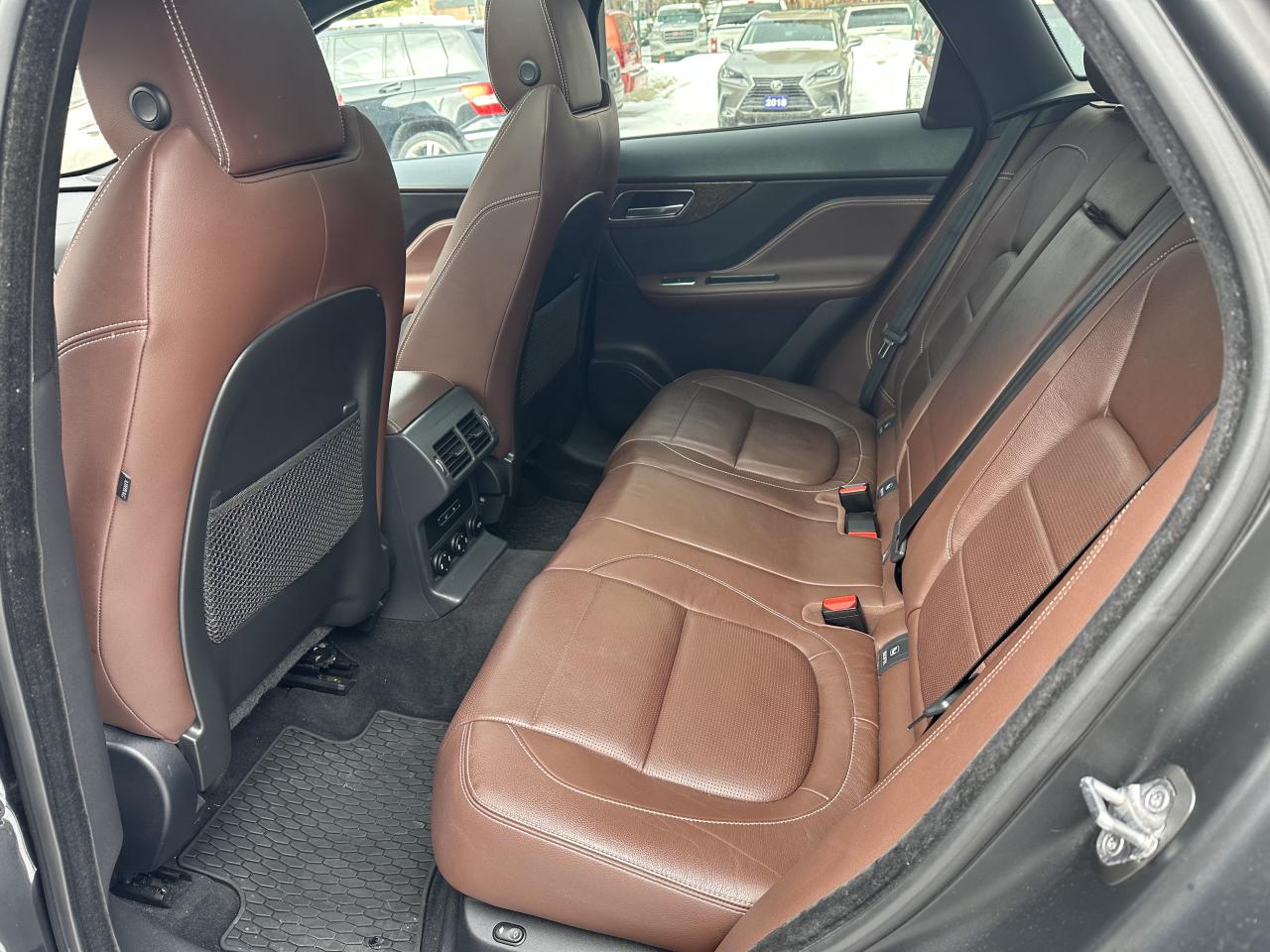 2017 Jaguar F-PACE S Photo