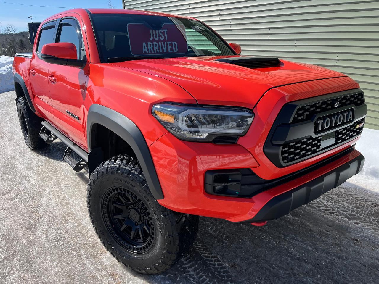 2023 Toyota Tacoma TRD Pro - Photo #1