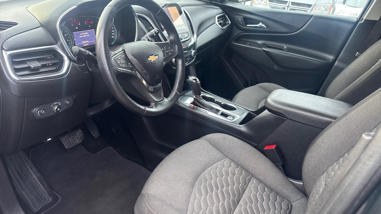 2020 Chevrolet Equinox LT Photo