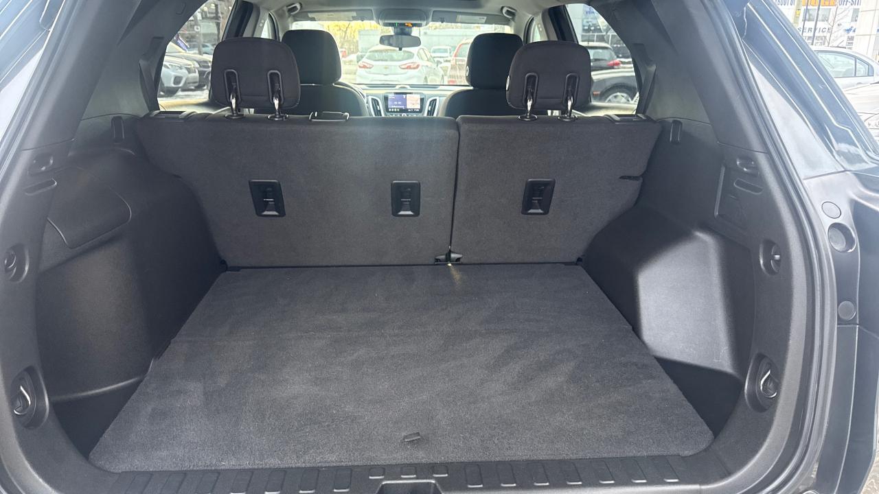 2020 Chevrolet Equinox LT Photo