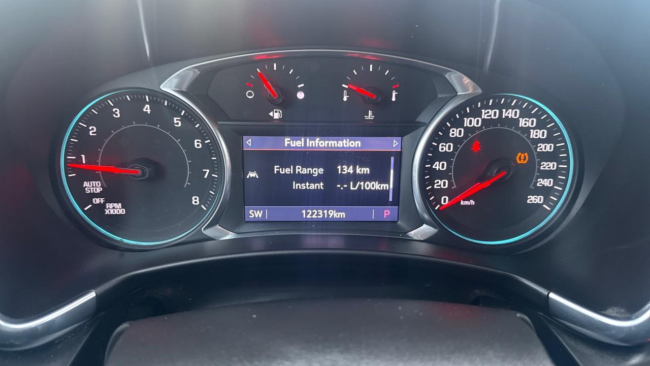 2020 Chevrolet Equinox LT Photo