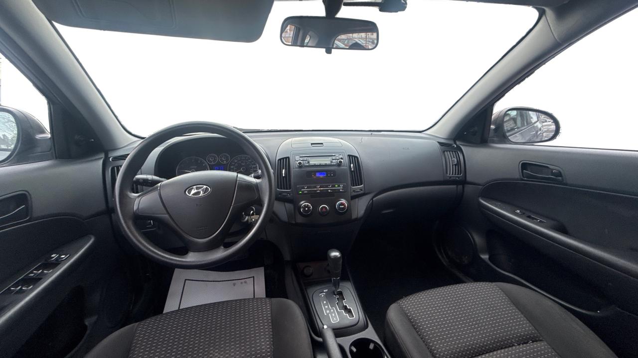 2011 Hyundai Elantra Touring L Photo