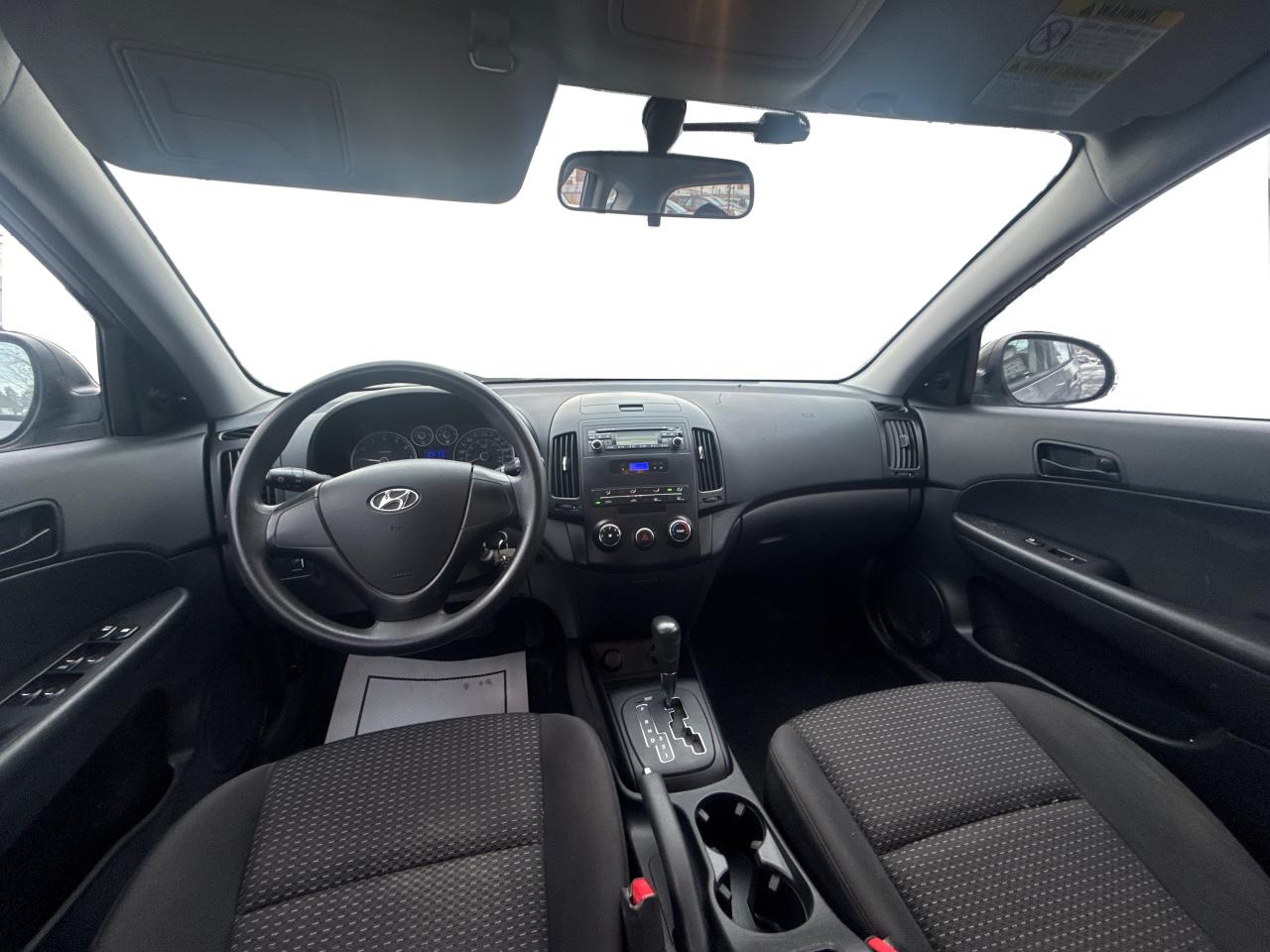 2011 Hyundai Elantra Touring L Photo