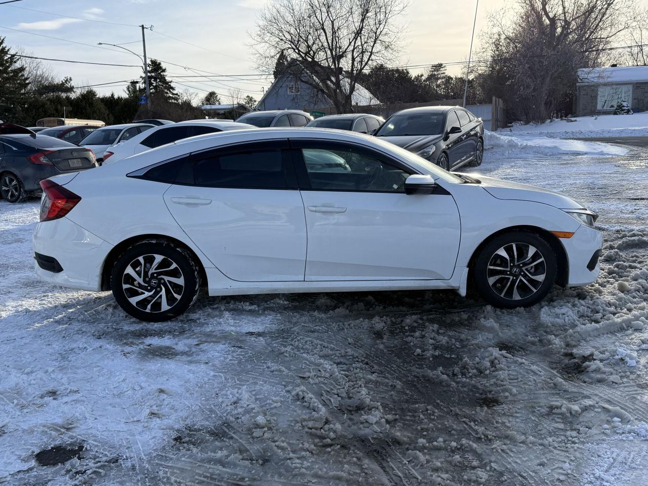 2018 Honda Civic LX Photo