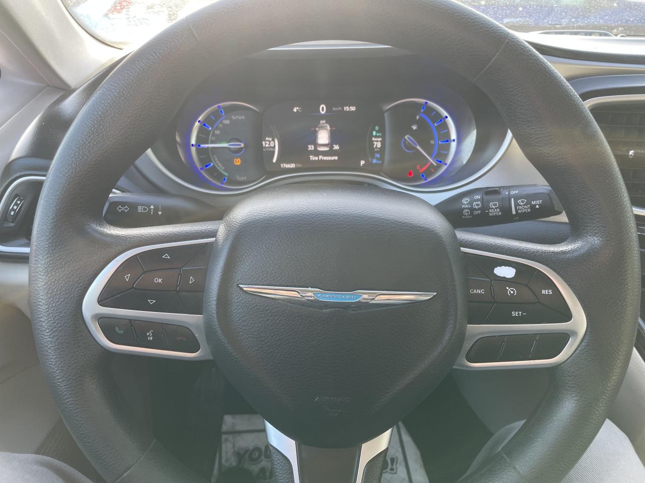 2018 Chrysler Pacifica Hybrid Touring Plus Photo