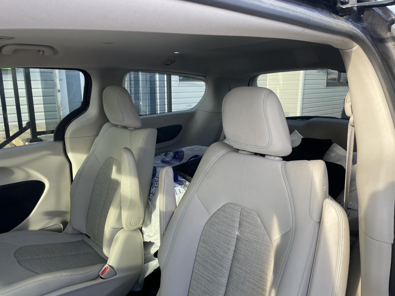 2018 Chrysler Pacifica Hybrid Touring Plus Photo