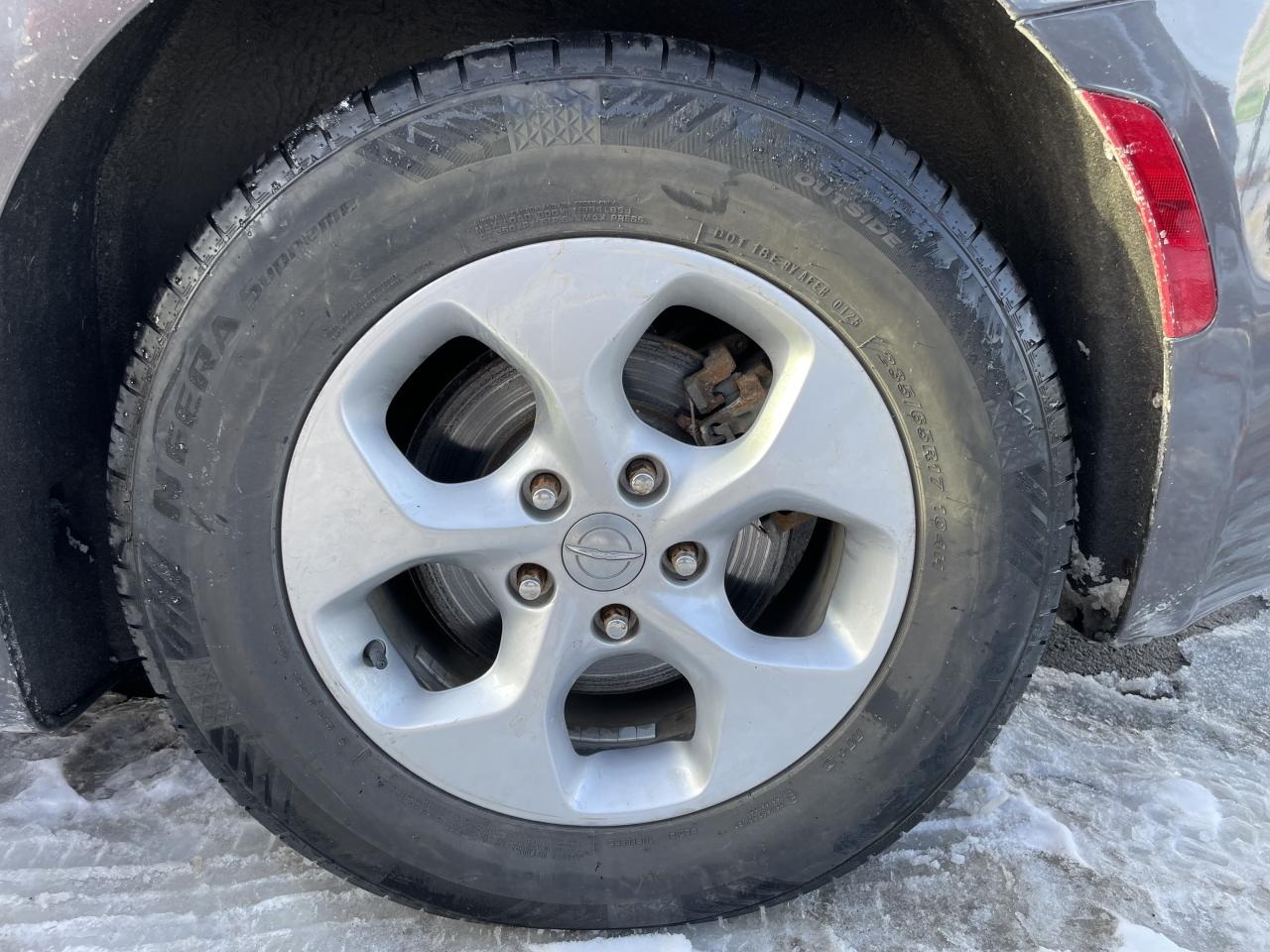 2018 Chrysler Pacifica Hybrid Touring Plus Photo