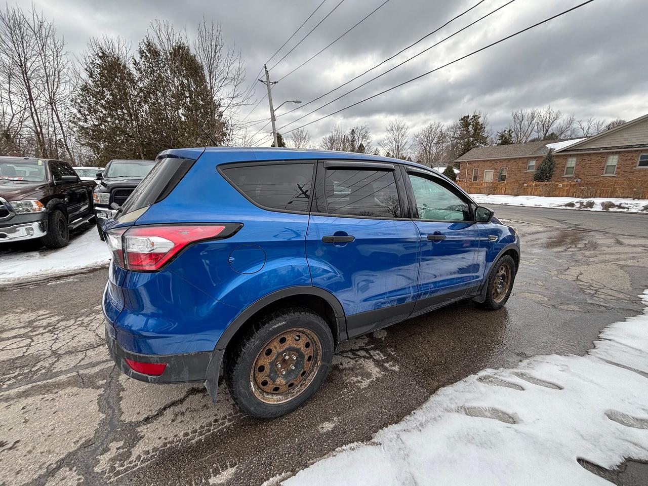 2017 Ford Escape FWD 4DR S - Photo #3