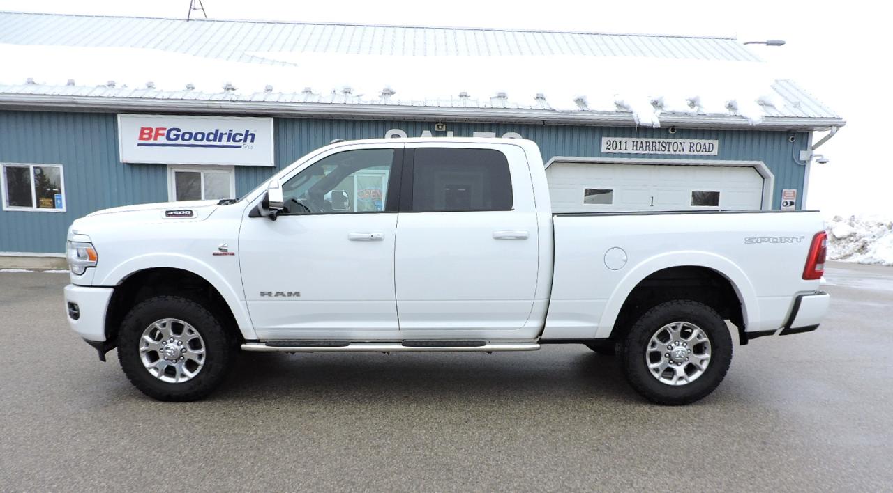 2022 RAM 3500 Laramie Diesel 4X4 1-Owner New Brakes Only 97000KM Photo