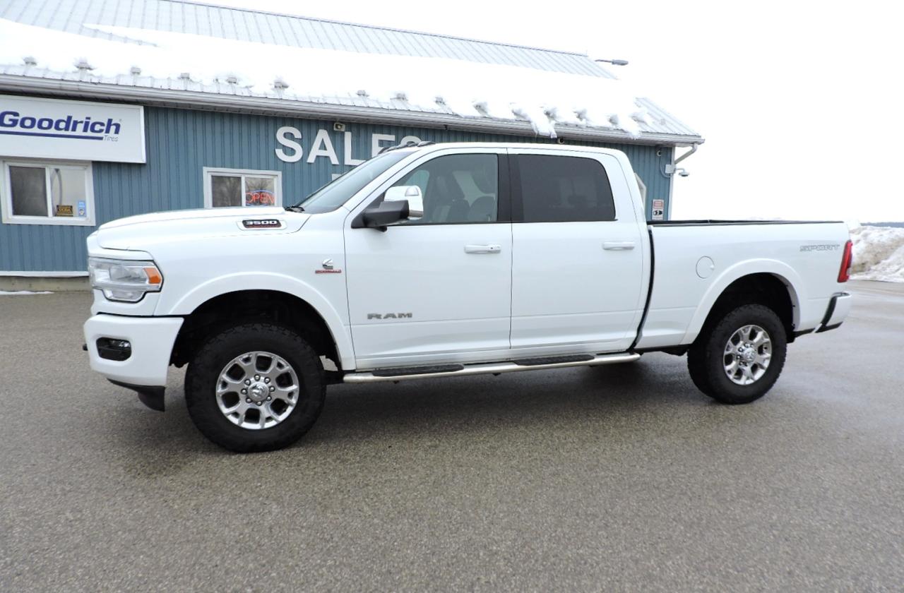2022 RAM 3500 Laramie Diesel 4X4 1-Owner New Brakes Only 97000KM Photo