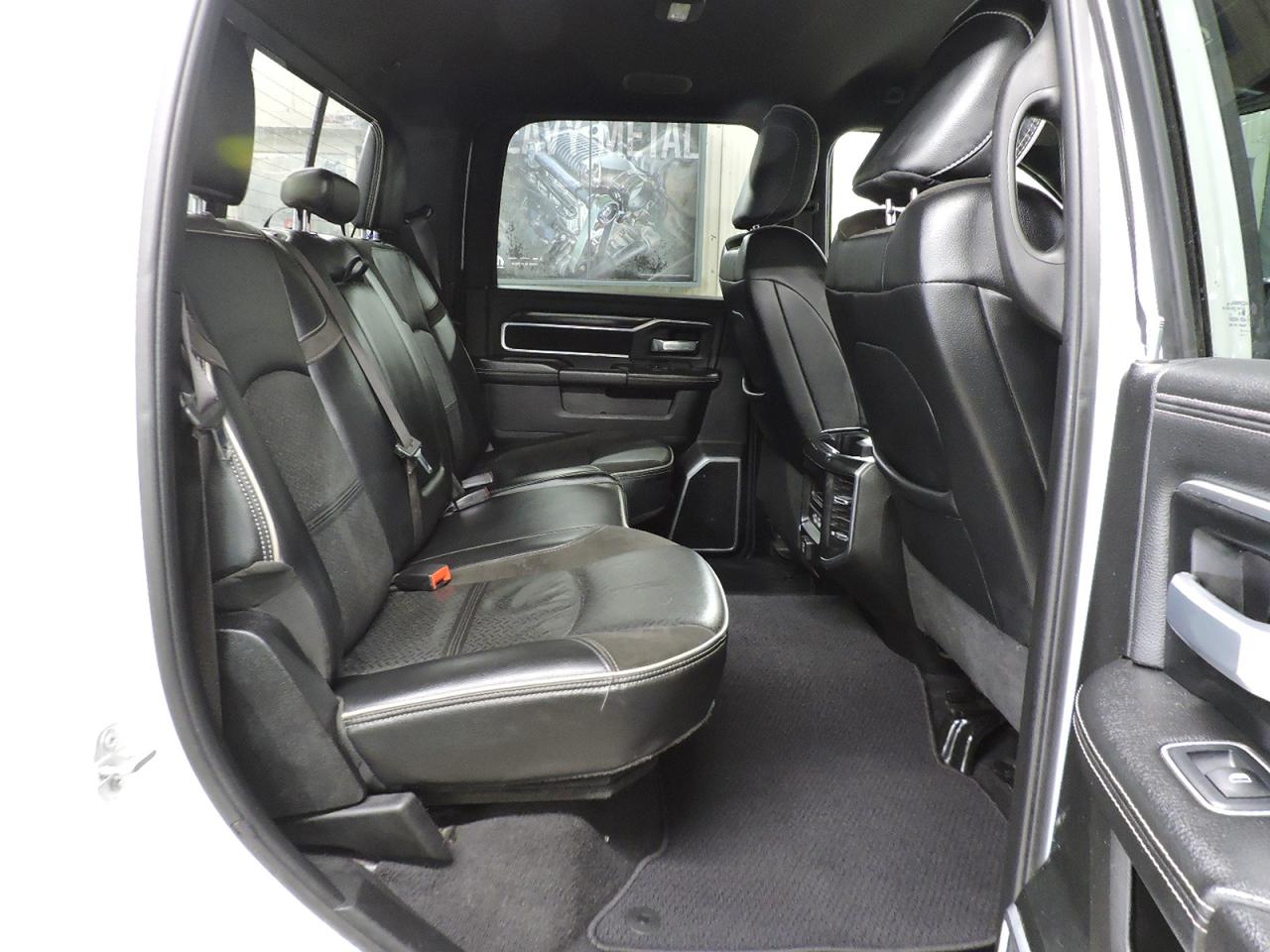 2022 RAM 3500 Laramie Diesel 4X4 1-Owner New Brakes Only 97000KM Photo