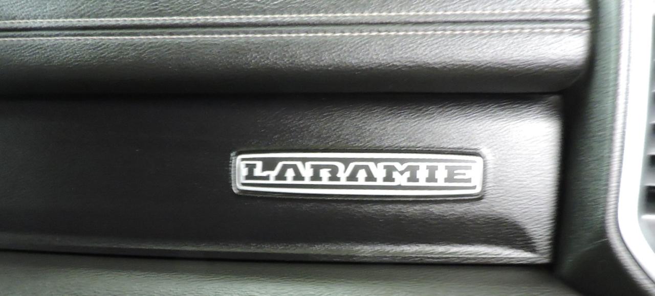 2022 RAM 3500 Laramie Diesel 4X4 1-Owner New Brakes Only 97000KM Photo