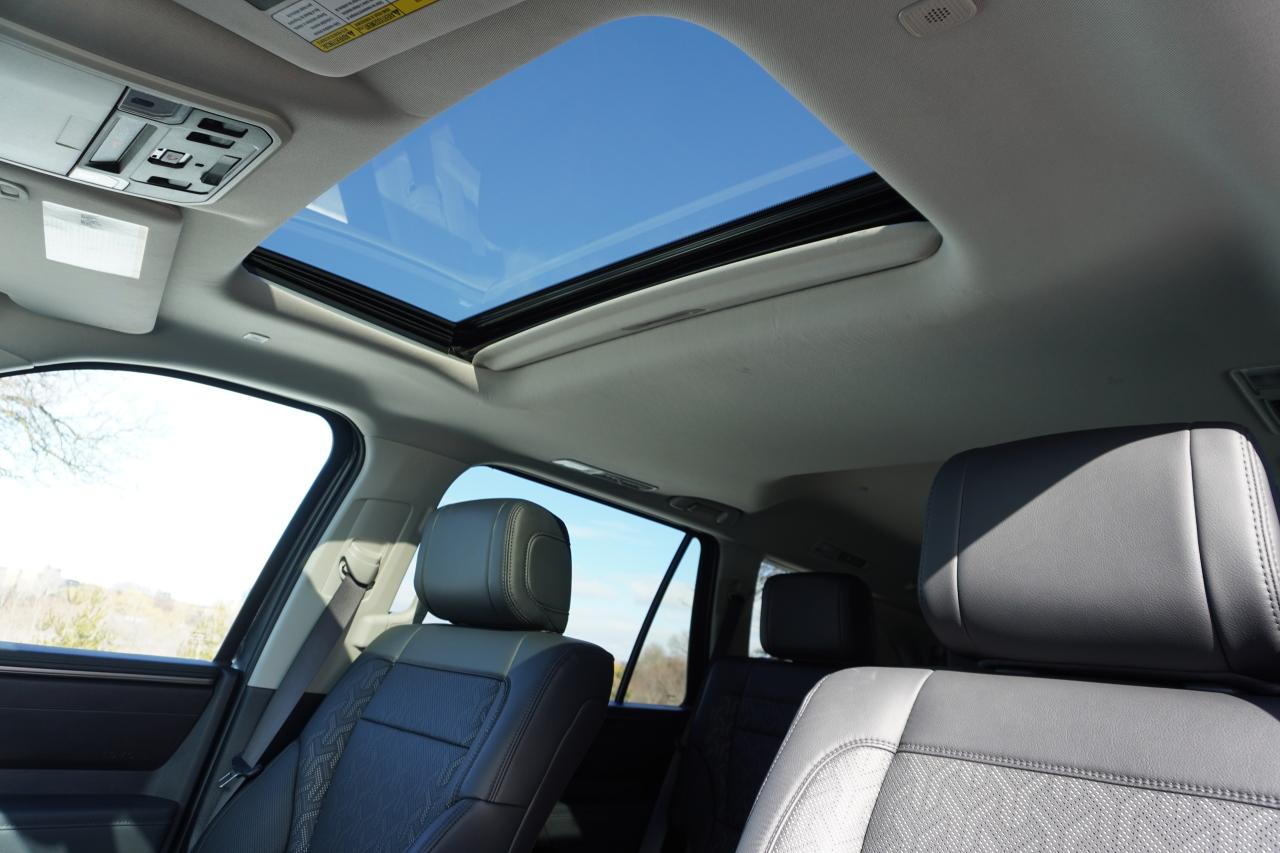 2024 Toyota Sequoia TRD OFF-ROAD / HYBRID / LOW KM'S / 8 PASSENGER Photo