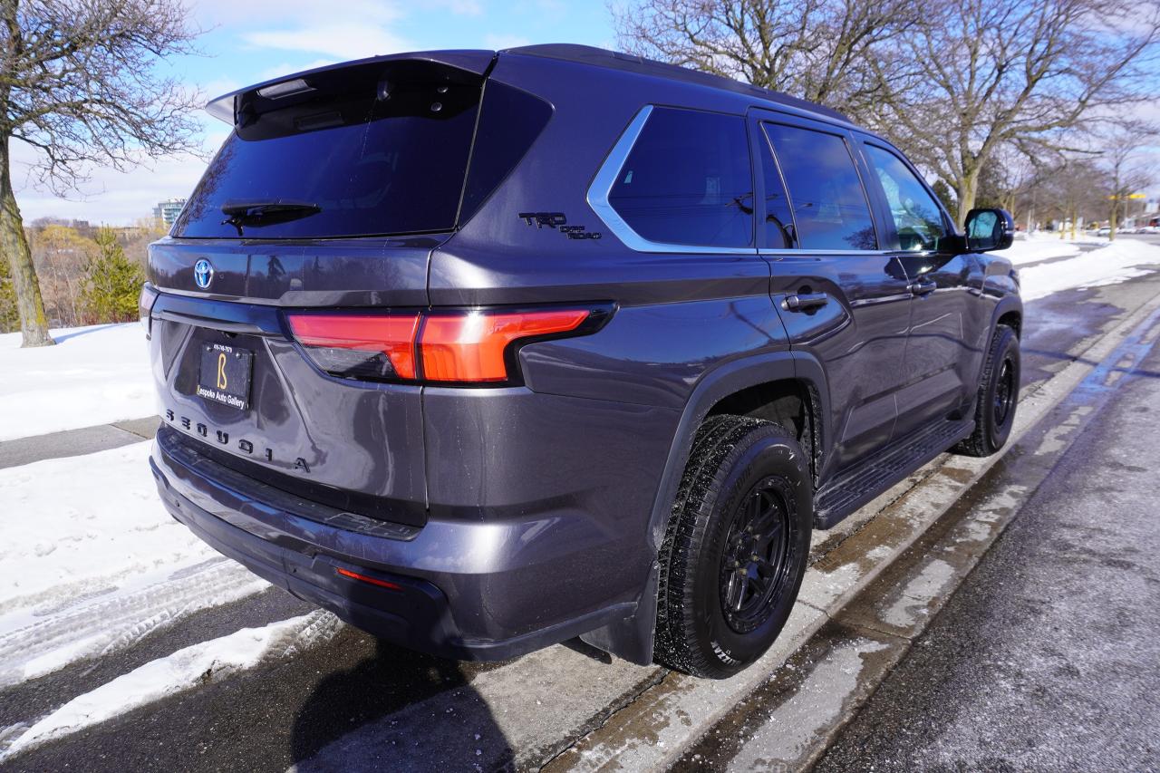 2024 Toyota Sequoia TRD OFF-ROAD / HYBRID / LOW KM'S / 8 PASSENGER Photo