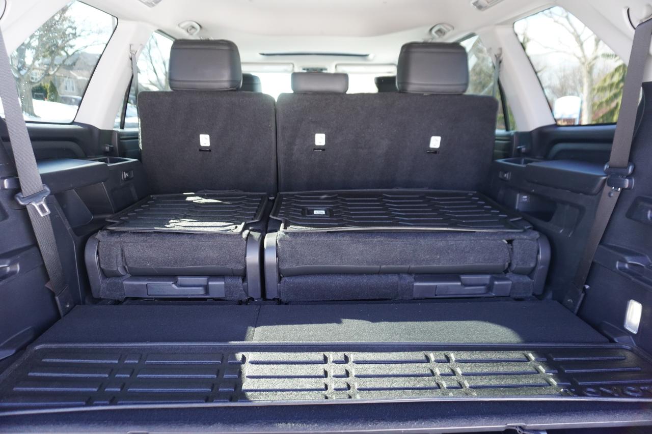 2024 Toyota Sequoia TRD OFF-ROAD / HYBRID / LOW KM'S / 8 PASSENGER Photo