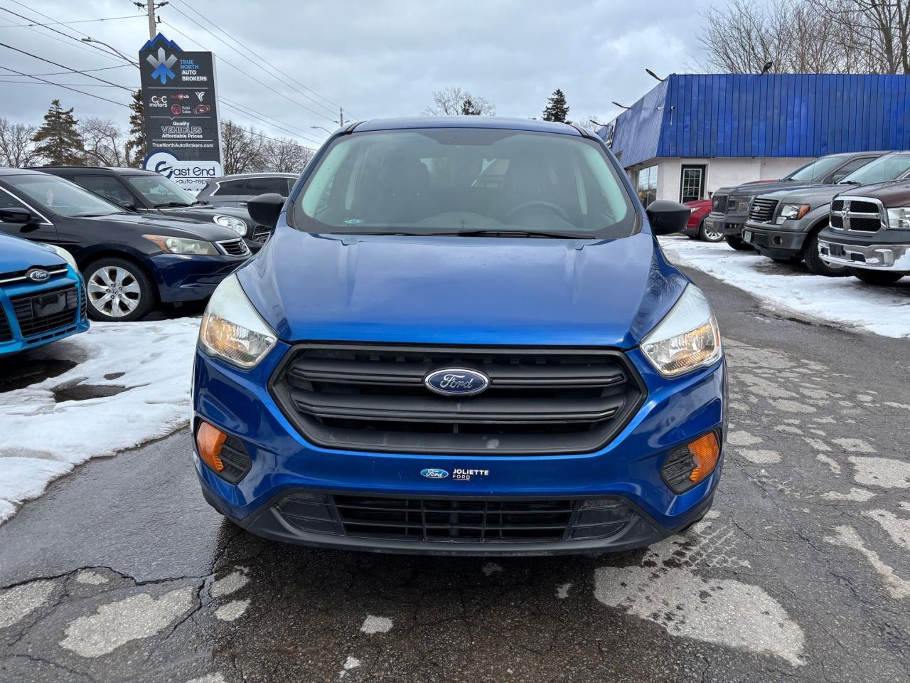 2017 Ford Escape FWD 4DR S Photo0